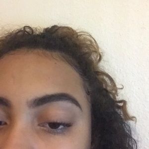 Meet your Posher, Ariana